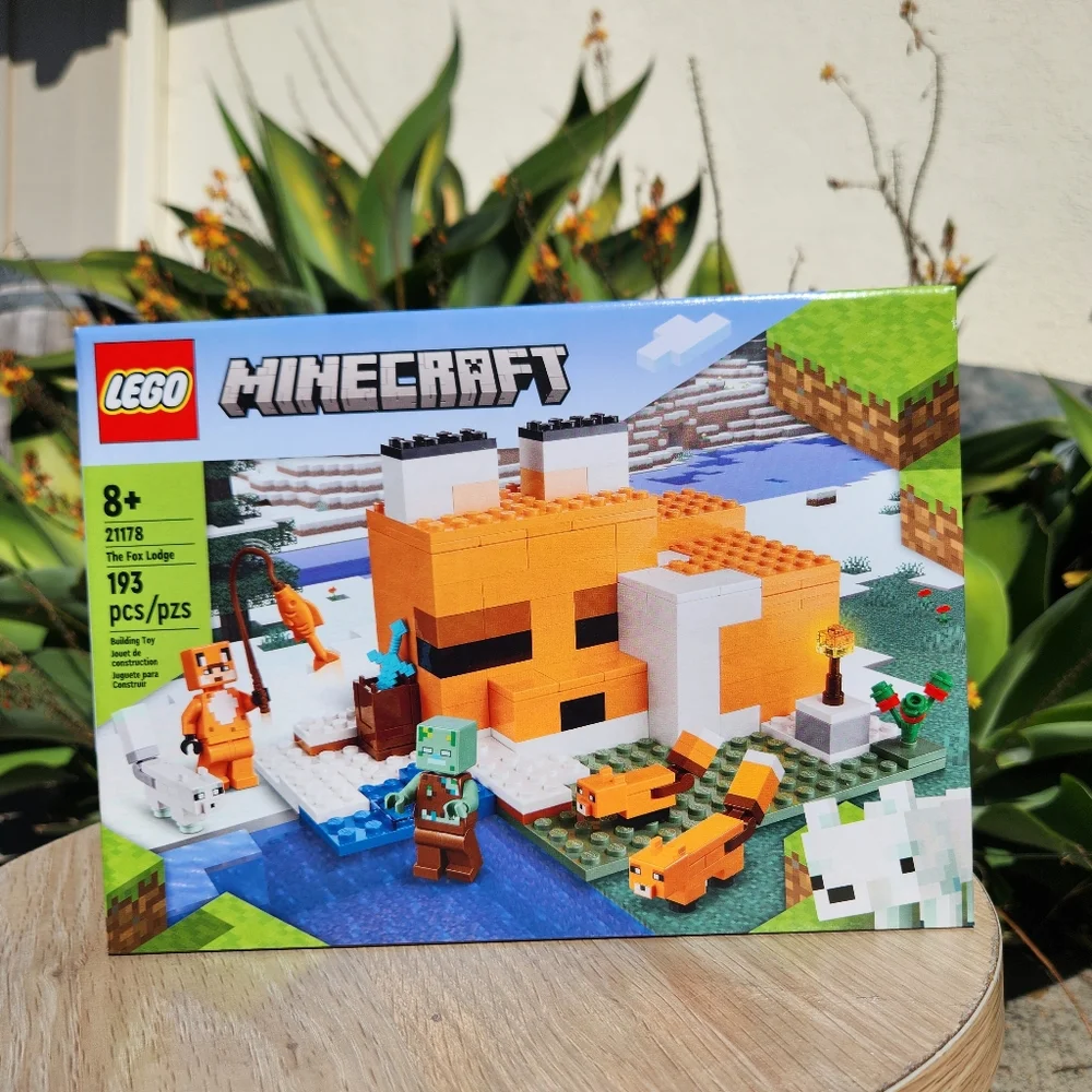 NEW LEGO MINECRAFT Fox Lodge House 21178 Drowned Zombie SEALED